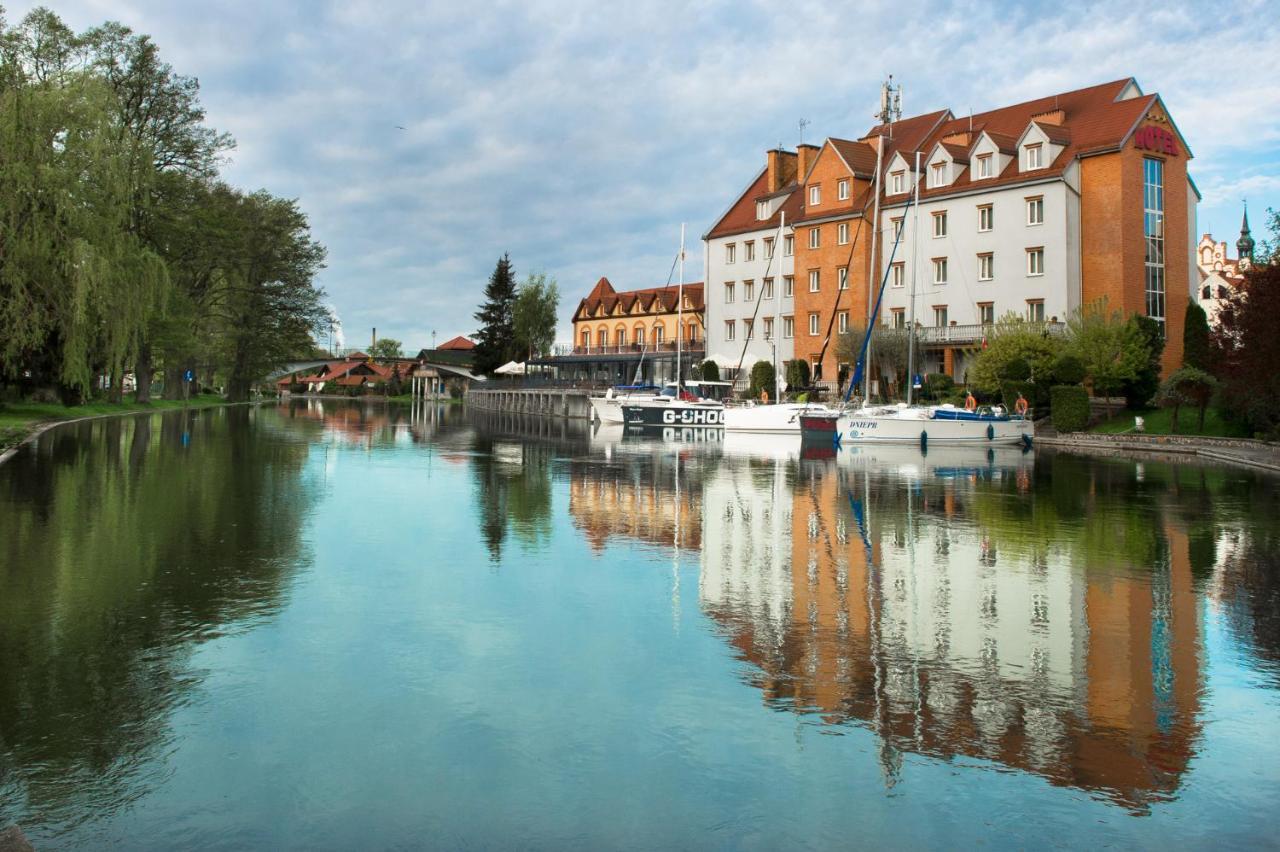 Hotel Nad Pisa Пиш Екстериор снимка