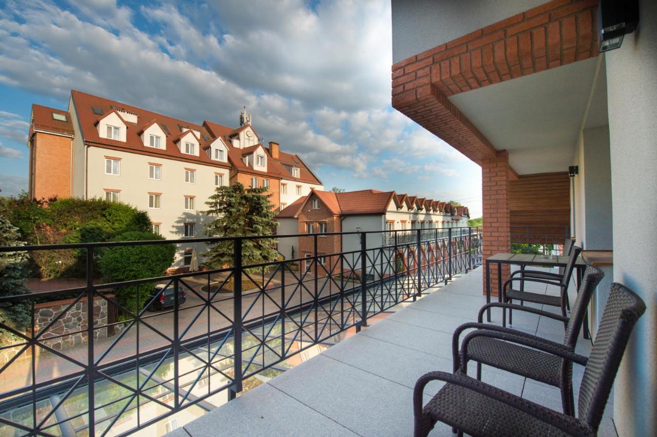 Hotel Nad Pisa Пиш Екстериор снимка