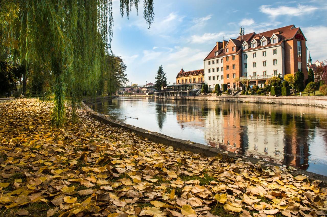 Hotel Nad Pisa Пиш Екстериор снимка