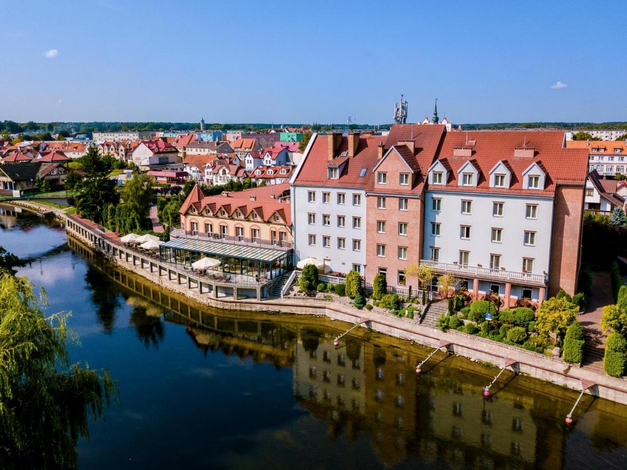 Hotel Nad Pisa Пиш Екстериор снимка