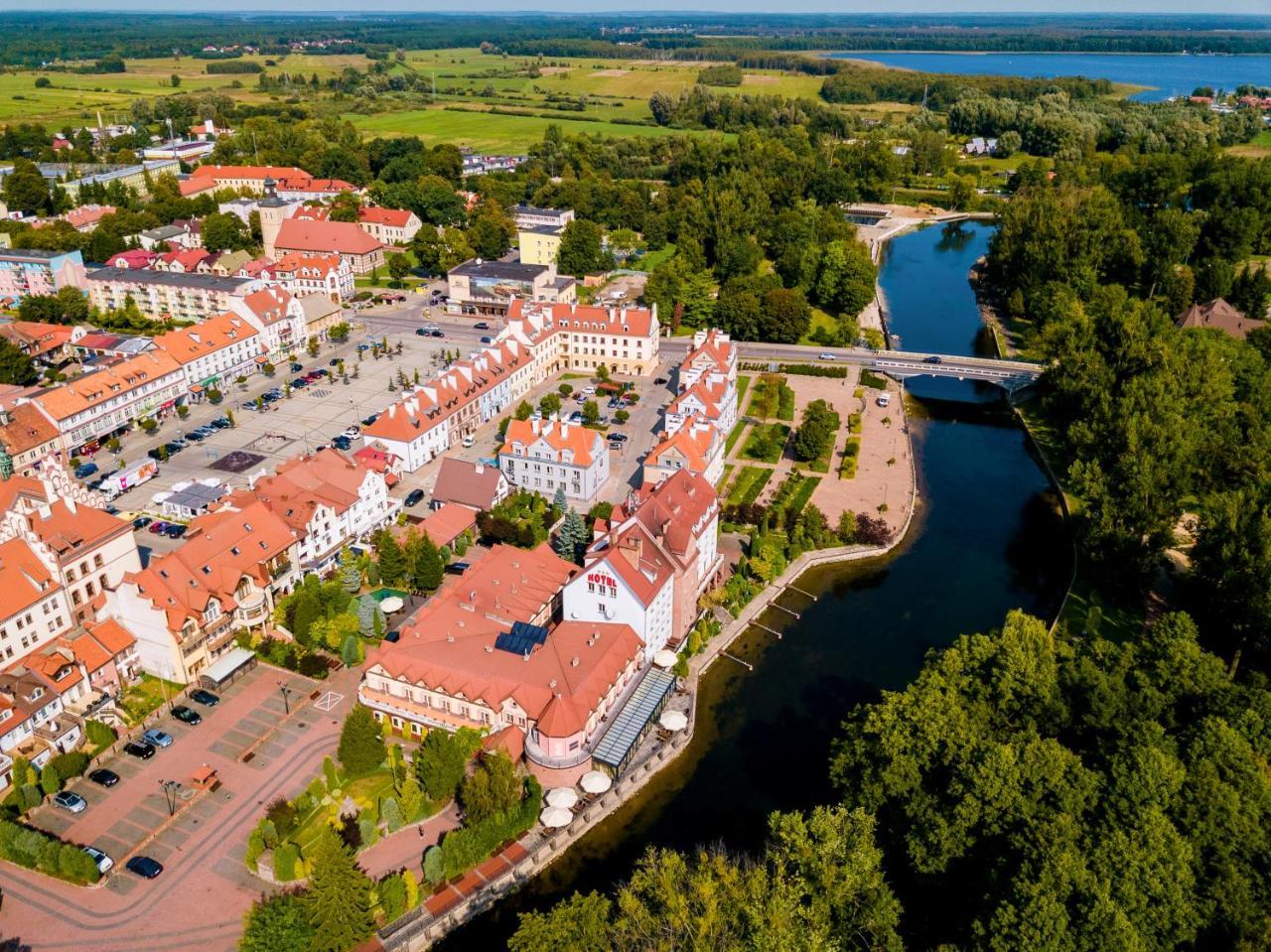 Hotel Nad Pisa Пиш Екстериор снимка