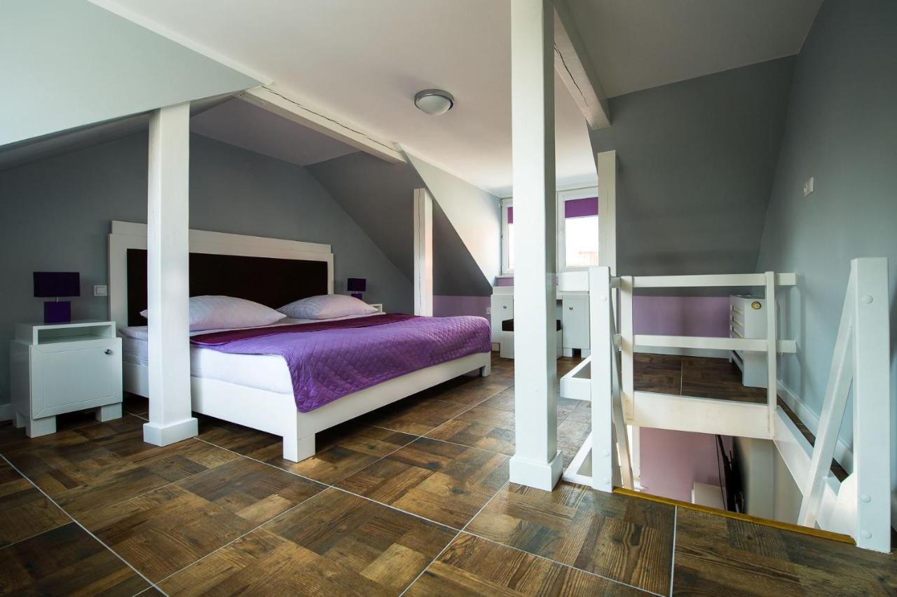 Hotel Nad Pisa Пиш Екстериор снимка